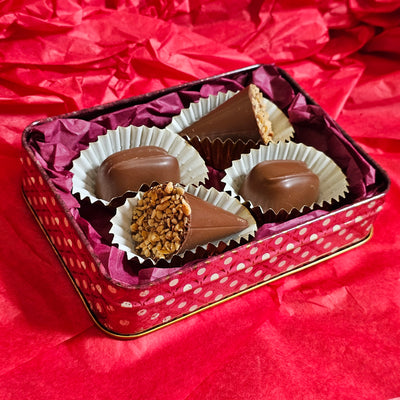 Nostalgia Medium Tin w/Van H Chocolates