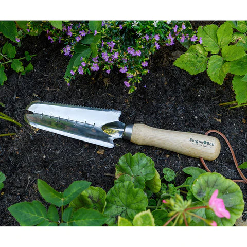 Puriri Lane | Stainless Weeding Trowel | Burgon & Ball