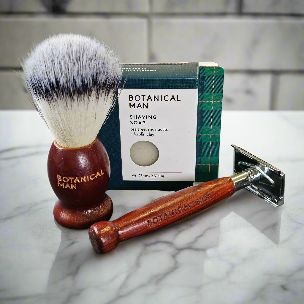 Botanical Man :: Safety Razor with Rosewood Handle