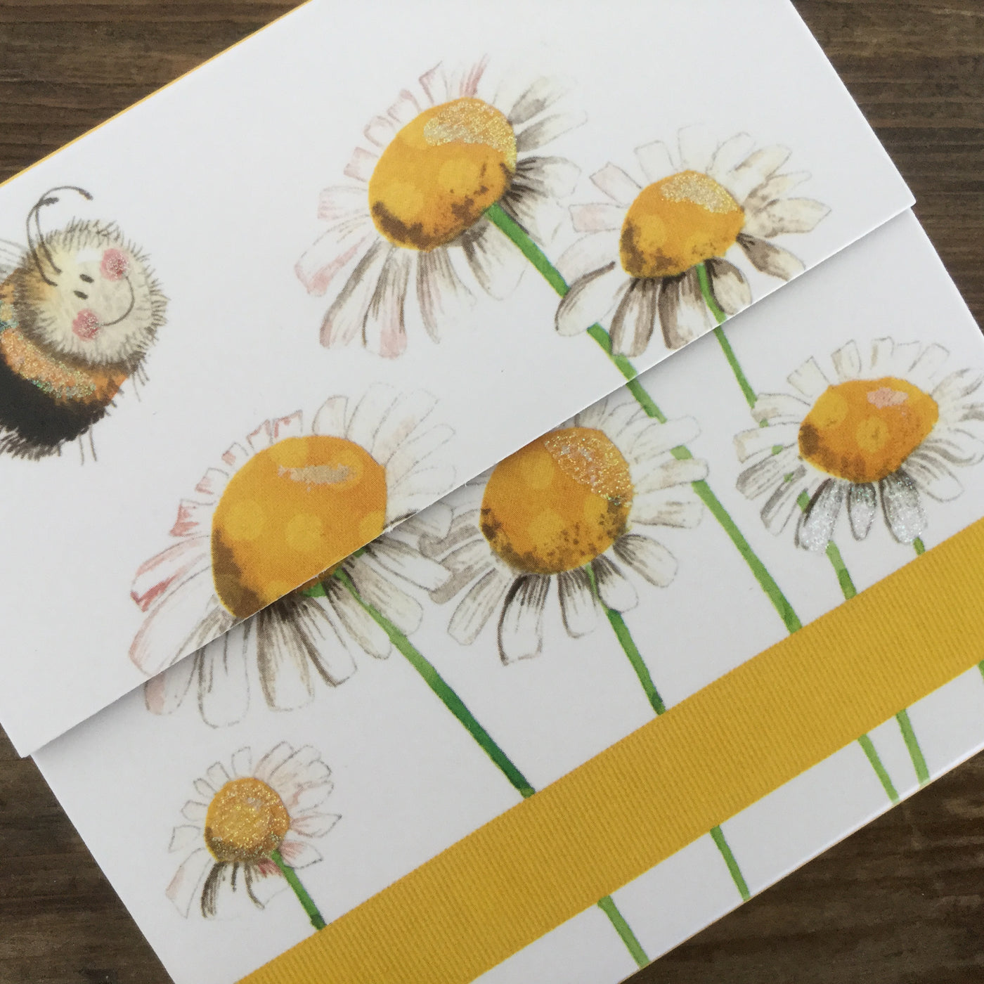 Puriri Lane | Alex Clark | Magnetic | Notepad | Bees