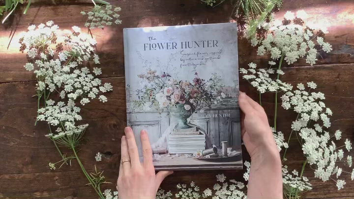 Puriri Lane | Lucy The Flower Huter